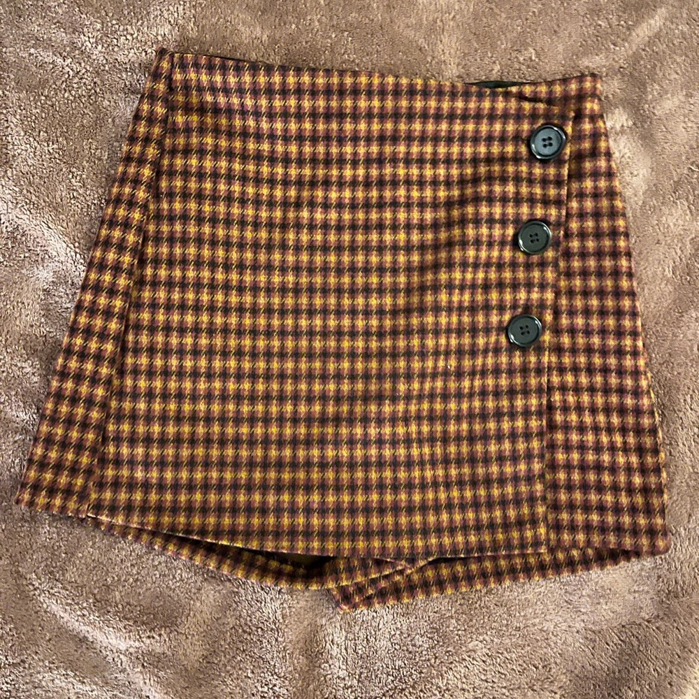 Plaid mini skort